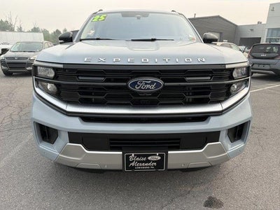 2025 Ford Expedition Max Platinum 4x4