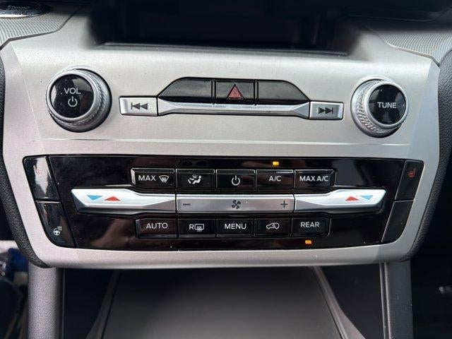 2022 Ford Explorer XLT 4WD