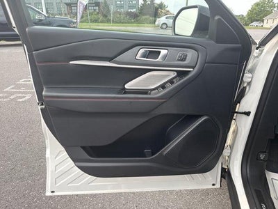 2025 Ford Explorer ST 4WD