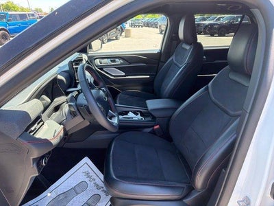 2025 Ford Explorer ST 4WD