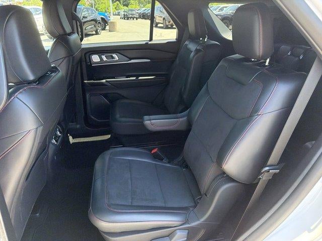 2025 Ford Explorer ST 4WD
