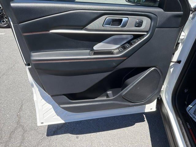 2025 Ford Explorer ST 4WD