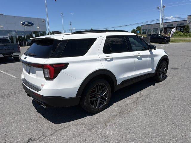 2025 Ford Explorer ST 4WD