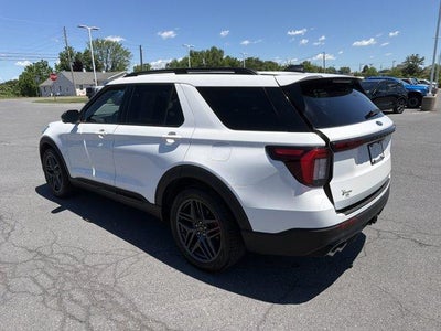 2025 Ford Explorer ST 4WD