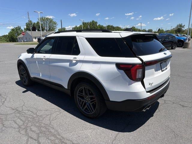 2025 Ford Explorer ST 4WD