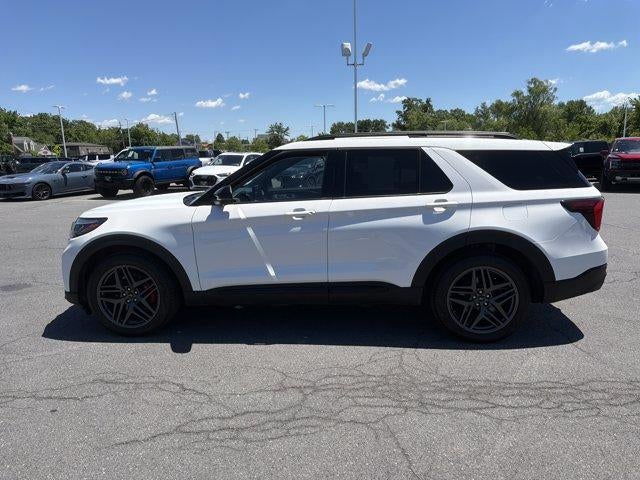 2025 Ford Explorer ST 4WD