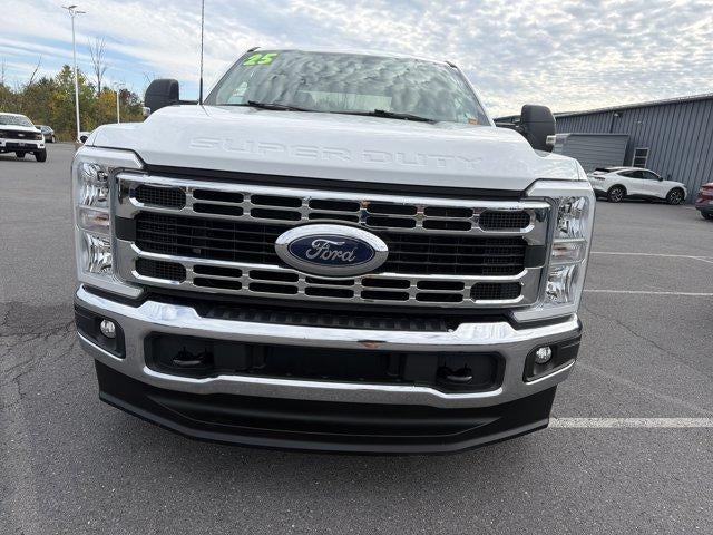 2025 Ford Super Duty F-250 SRW XLT 4WD Crew Cab 6.75' Box
