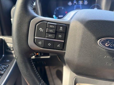 2023 Ford Super Duty F-250 SRW LARIAT 4WD Crew Cab 6.75' Box
