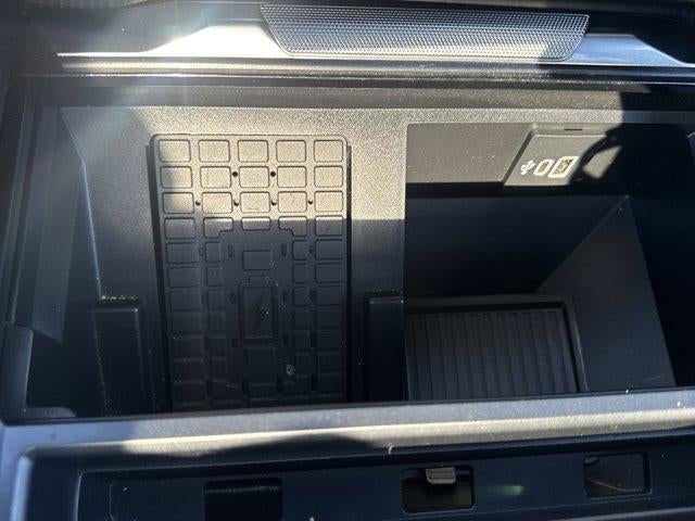 2024 Ford Super Duty F-250 SRW Platinum 4WD Crew Cab 6.75' Box
