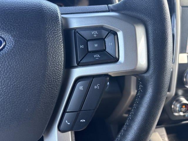 2020 Ford F-150 LARIAT 4WD SuperCrew 5.5' Box