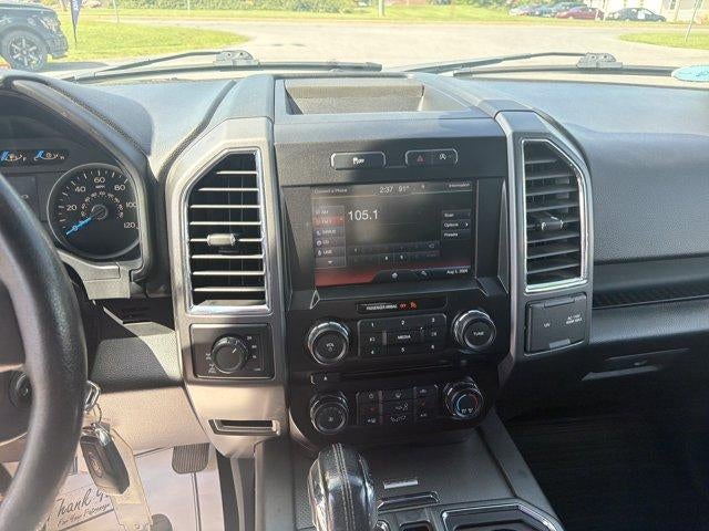 2015 Ford F-150 4WD SuperCrew 5-1/2 Ft Box XLT