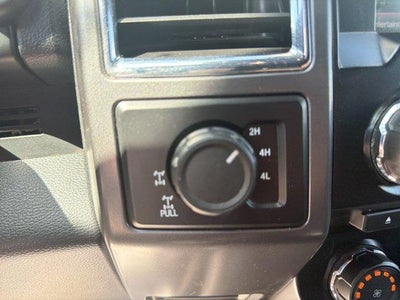 2015 Ford F-150 4WD SuperCrew 5-1/2 Ft Box XLT
