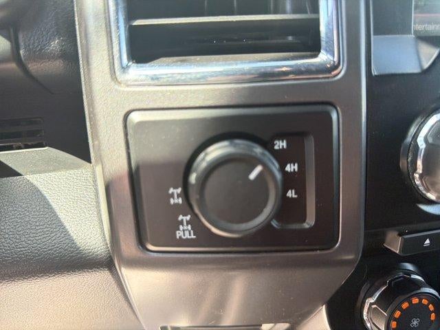2015 Ford F-150 4WD SuperCrew 5-1/2 Ft Box XLT
