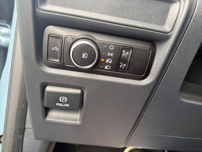 2023 Ford F-150 XL 4WD SuperCrew 5.5' Box