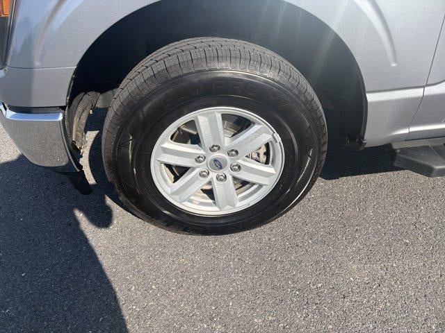 2023 Ford F-150 XL 4WD SuperCrew 5.5' Box