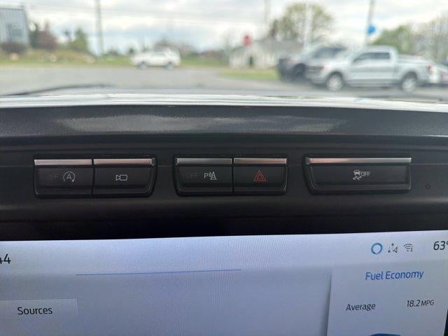 2023 Ford F-150 LARIAT 4WD SuperCrew 5.5' Box