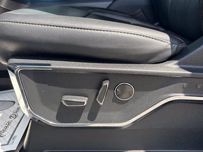 2023 Ford F-150 LARIAT 4WD SuperCrew 5.5' Box