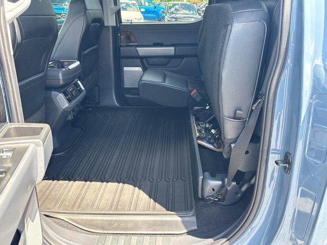 2023 Ford F-150 LARIAT 4WD SuperCrew 5.5' Box