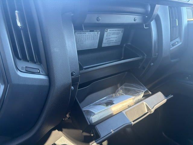 2014 Chevrolet Silverado 1500 Regular Cab Standard Box 2-Wheel Drive Work Truck w/1WT