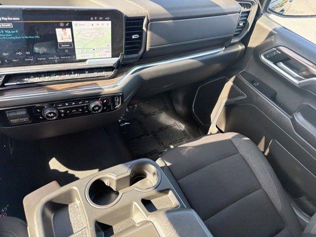 2025 Chevrolet Silverado 1500 Crew Cab Short Box 4-Wheel Drive LT 1LT