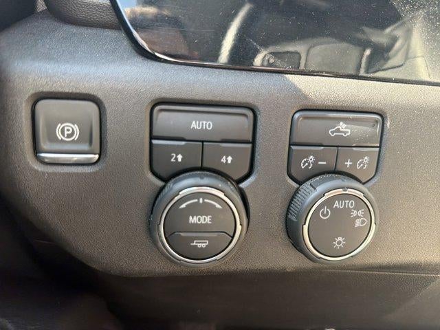 2025 Chevrolet Silverado 1500 Crew Cab Short Box 4-Wheel Drive LT 1LT
