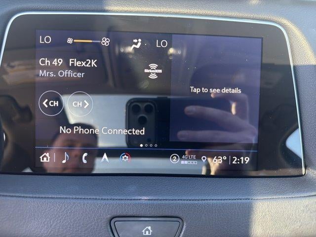 2022 Cadillac XT4 AWD 4dr Premium Luxury