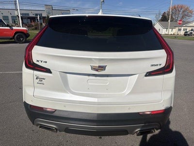 2022 Cadillac XT4 AWD 4dr Premium Luxury