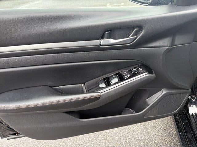 2024 Nissan Altima 2.5 SR Sedan