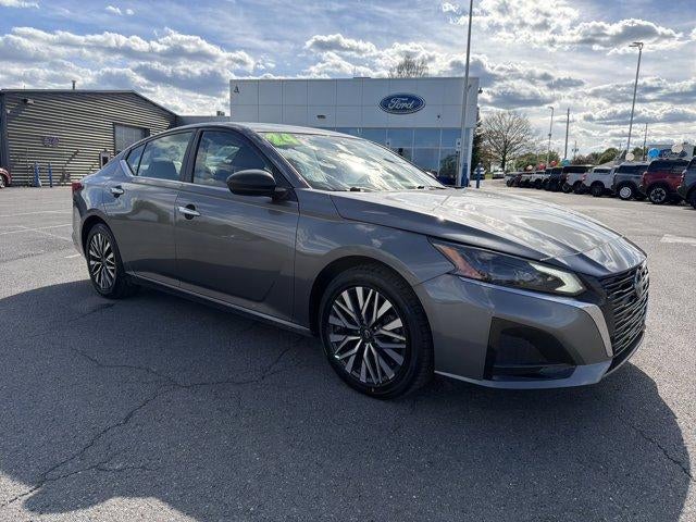 2024 Nissan Altima 2.5 SV Sedan