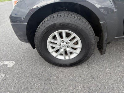 2014 Nissan Frontier 4WD Crew Cab SWB Auto SV