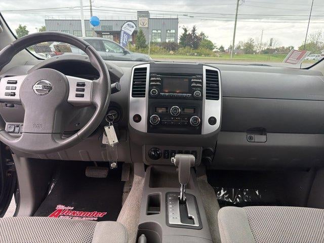 2014 Nissan Frontier 4WD Crew Cab SWB Auto SV