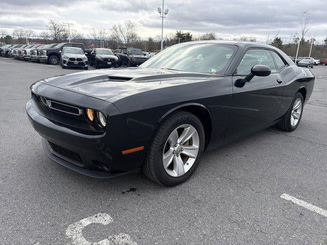 2023 Dodge Challenger SXT RWD