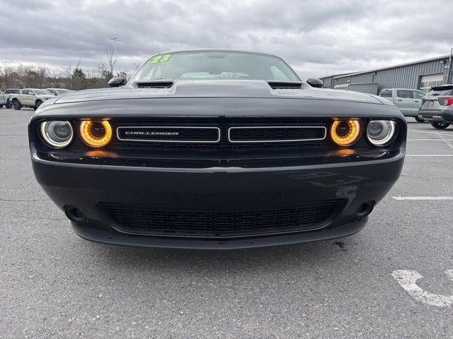 2023 Dodge Challenger SXT RWD
