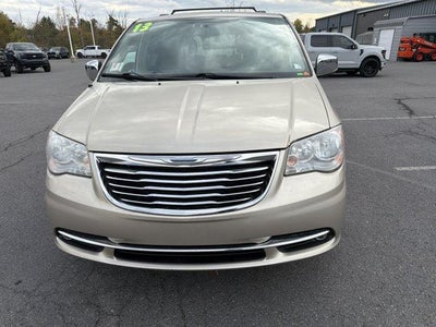 2013 Chrysler Town & Country 4dr Wgn Touring-L