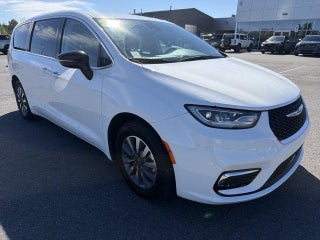 2024 Chrysler Pacifica Hybrid Select FWD