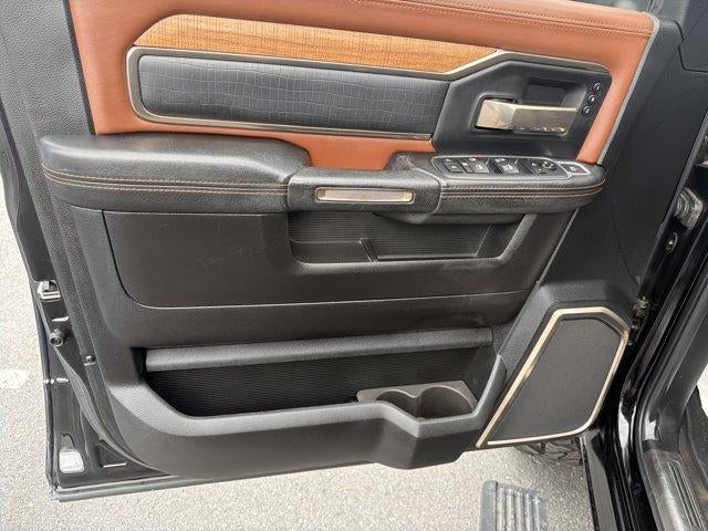 2020 RAM 3500 Longhorn 4x4 Crew Cab 6'4" Box
