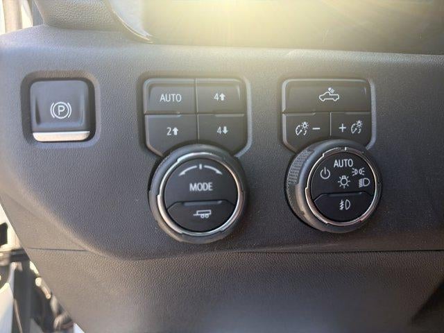 2023 Chevrolet Silverado 1500 Crew Cab Standard Box 4-Wheel Drive RST