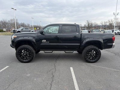 2019 Toyota Tacoma 4WD 4WD SR5 Double Cab 5' Bed V6 AT (GS)