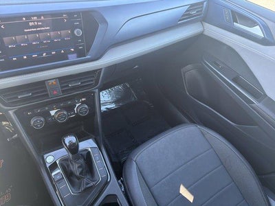 2024 Volkswagen Taos SE FWD