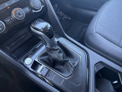 2024 Volkswagen Taos SE FWD