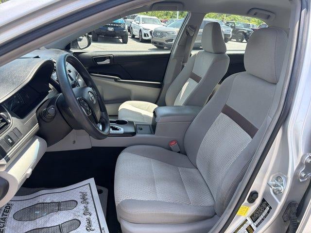 2012 Toyota Camry 4dr Sdn I4 Auto LE (Natl)