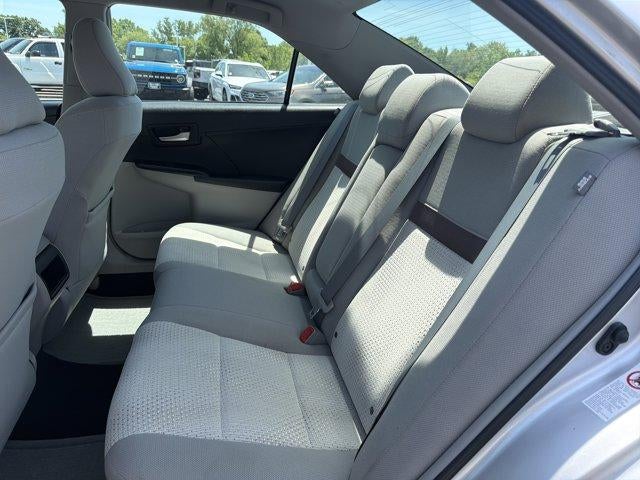 2012 Toyota Camry 4dr Sdn I4 Auto LE (Natl)