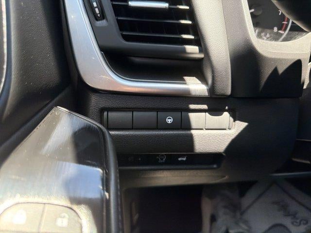 2024 Nissan Rogue AWD SV