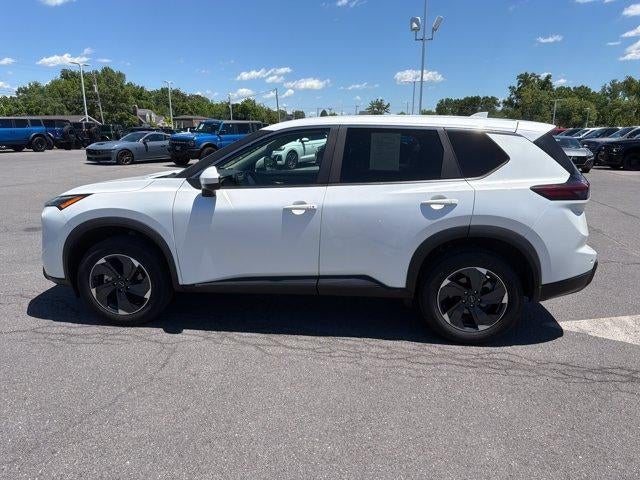 2024 Nissan Rogue AWD SV