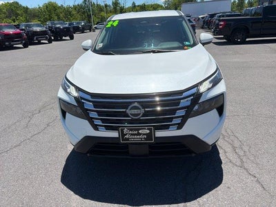 2024 Nissan Rogue AWD SV