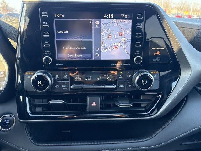 2022 Toyota Highlander XLE AWD (Natl)