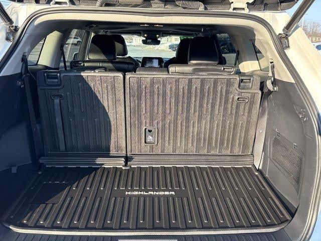 2022 Toyota Highlander XLE AWD (Natl)