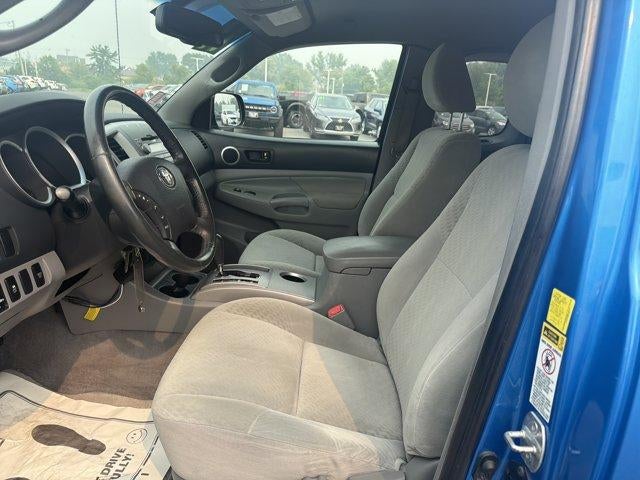 2011 Toyota Tacoma 4WD Access Cab Standard Bed V6 Automatic (Natl)