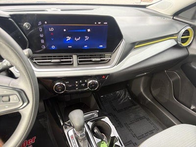 2025 Chevrolet Trax FWD 4dr LT