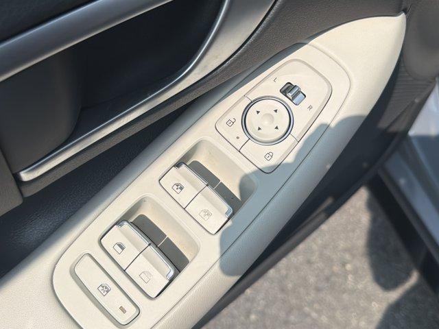 2025 Hyundai SONATA SEL FWD
